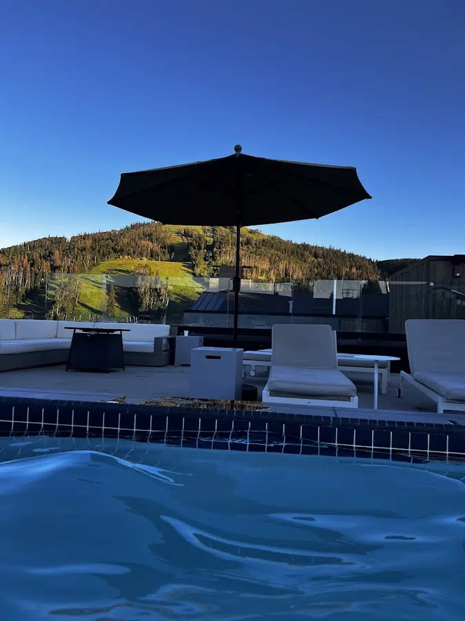 Silver Lake Lodge